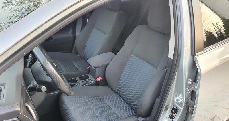 Toyota Auris cena 34800 przebieg: 175000, rok produkcji 2013 z Krosno małe 301